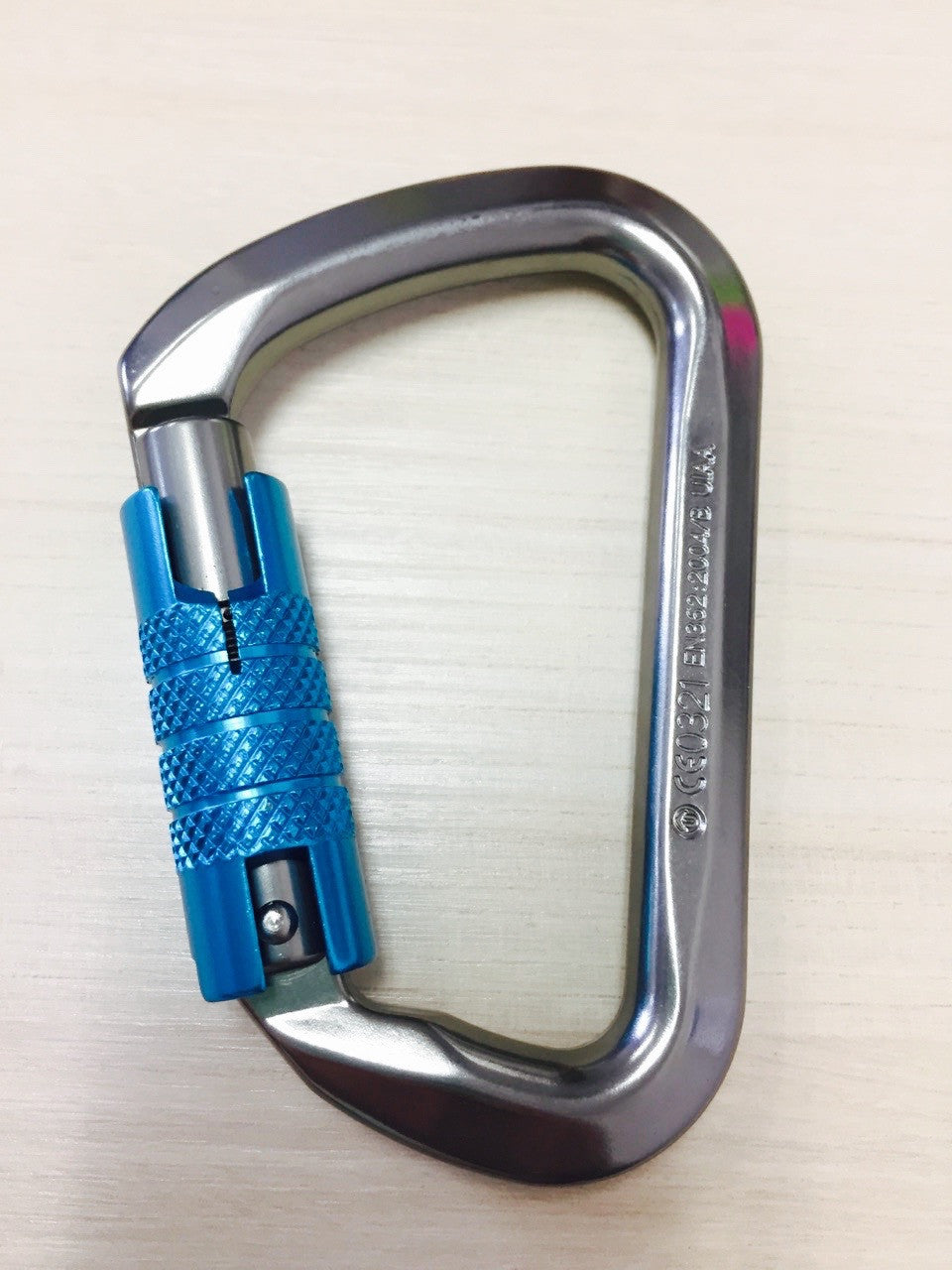 AIReal Yoga™ Carabiner